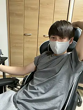 jiji9253 online show from 04-05-26, 01:19