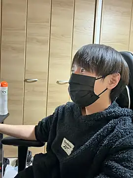 jiji9253 online show from 04-27-26, 01:09