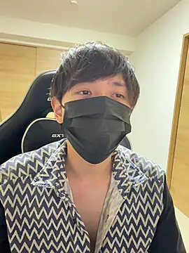 Snapshot of jiji9253 chatting on 05-05-26, 12:57 jiji9253 online show from 05-05-26, 12:57