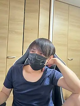 Snapshot of jiji9253 chatting on 06-13-26, 03:32 jiji9253 online show from 06-13-26, 03:32