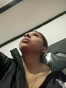 Sara-cooper2 online show from 04-02-26, 09:29