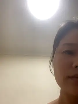 Snapshot of Mier-cn chatting on 11-02-25, 08:22 Mier-cn online show from 11-02-25, 08:22