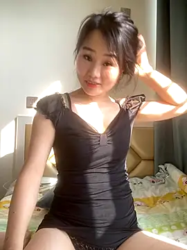 Snapshot of Mier-cn chatting on 11-16-25, 01:44 Mier-cn online show from 11-16-25, 01:44