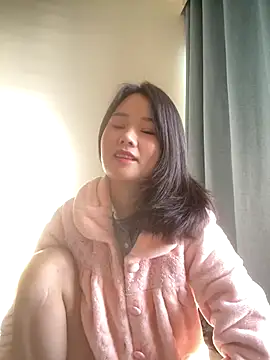 Snapshot of Mier-cn chatting on 11-25-25, 01:27 Mier-cn online show from 11-25-25, 01:27