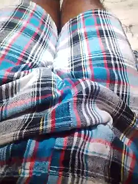 Snapshot of Sonazi chatting on 01-08-26, 03:03 Sonazi online show from 01-08-26, 03:03