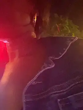 laflacaebony13 online show from 10-09-25, 11:58