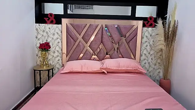 mysterius boy online show from 12-02-25, 08:37