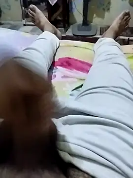 Snapshot of Sambox979 chatting on 12-13-25, 10:37 Sambox979 online show from 12-13-25, 10:37