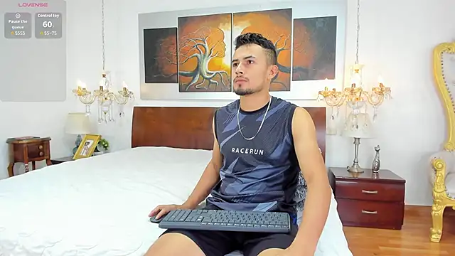 Valentiinoss online show from 02-14-26, 09:11