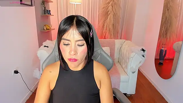 Natalia Leon8 online show from 10-25-25, 03:58