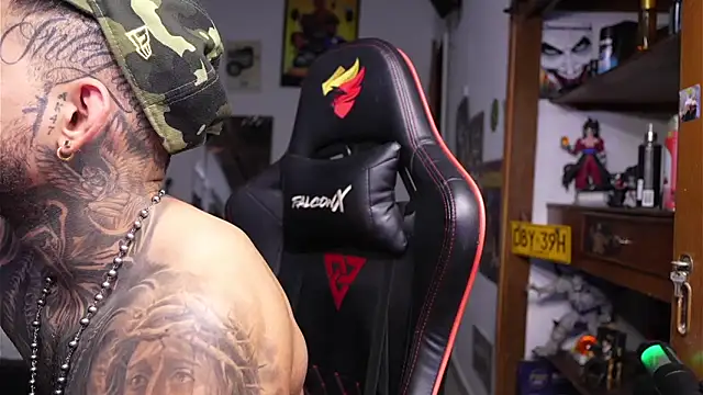 logan hugh8 online show from 04-24-26, 03:25