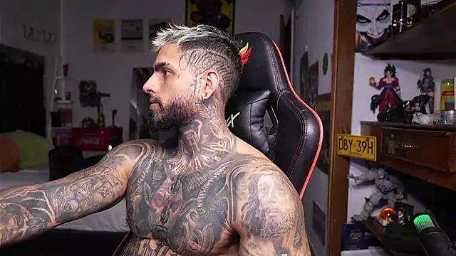 logan hugh8 online show from 04-28-26, 04:45