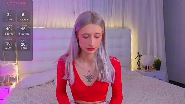 Monica Leen online show from 02-08-26, 06:28