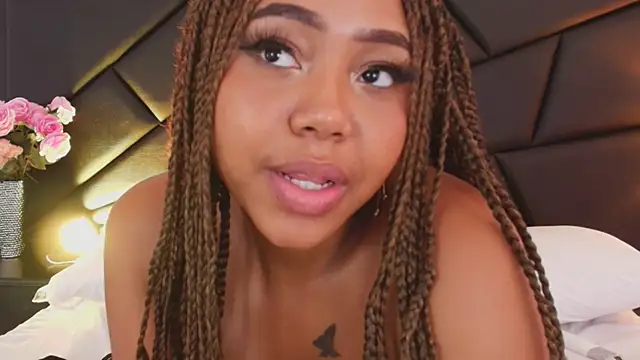 AngelaRoberts online show from 09-27-25, 04:45