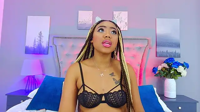 AngelaRoberts online show from 11-09-25, 04:22