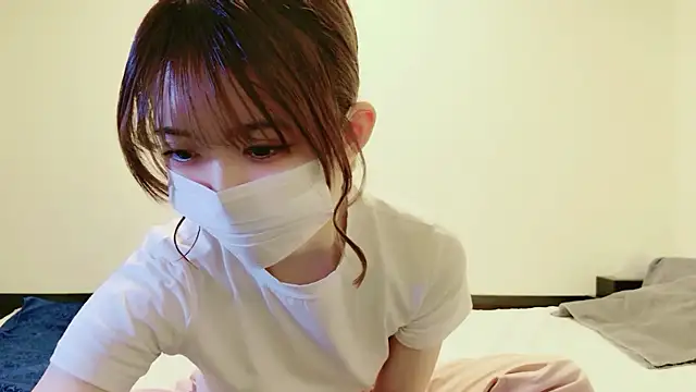 Snapshot of NANA_chan_1 chatting on 10-13-25, 06:24 NANA chan 1 online show from 10-13-25, 06:24