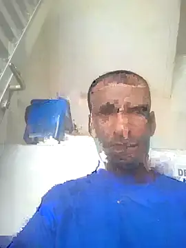 Snapshot of negrobrazil92 chatting on 10-28-25, 05:04 negrobrazil92 online show from 10-28-25, 05:04