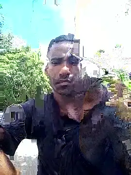 Snapshot of negrobrazil92 chatting on 02-25-26, 01:32 negrobrazil92 online show from 02-25-26, 01:32