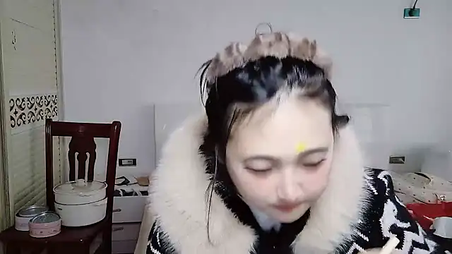 Snapshot of xxz98 chatting on 01-14-26, 01:00 xxz98 online show from 01-14-26, 01:00