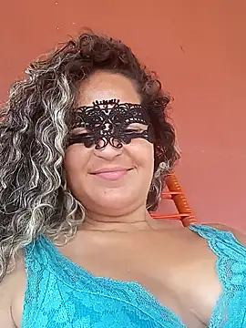 RaphinhaSanches online show from 03-18-26, 05:27