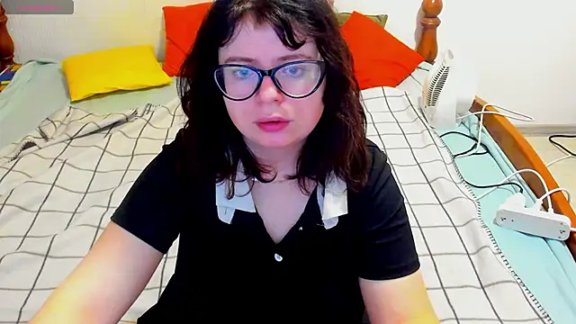 Snapshot of MilisaSweet777 chatting on 01-11-26, 12:10 MilisaSweet777 online show from 01-11-26, 12:10