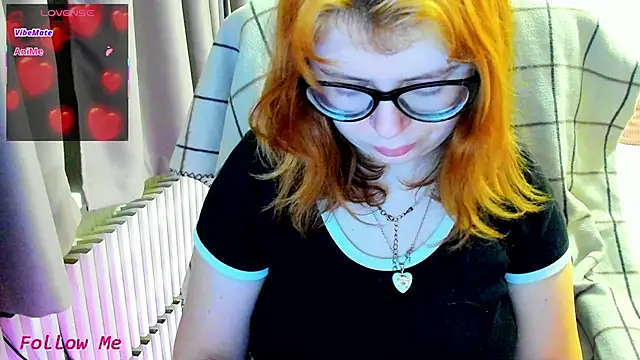 Snapshot of MilisaSweet777 chatting on 02-25-26, 08:40 MilisaSweet777 online show from 02-25-26, 08:40