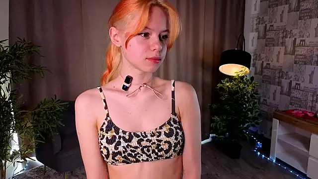 TiannaBorlace online show from 07-10-26, 02:05