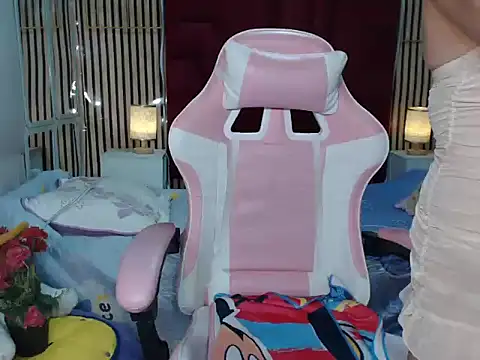 Snapshot of Lisiton chatting on 11-02-25, 03:53 Lisiton online show from 11-02-25, 03:53