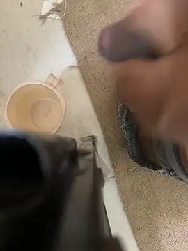 Snapshot of longfuckk chatting on 03-14-26, 04:51 longfuckk online show from 03-14-26, 04:51