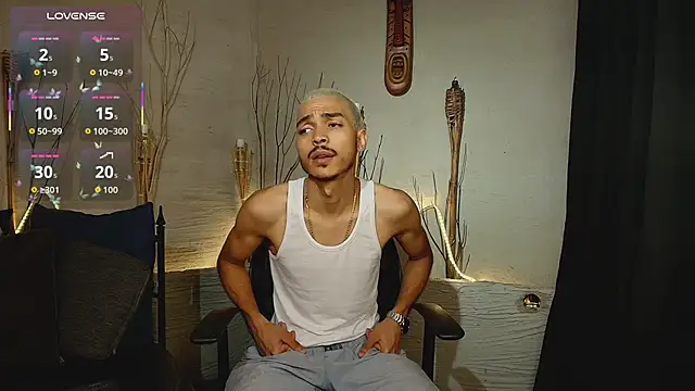 MarcusRain  online show from 11-19-25, 08:42