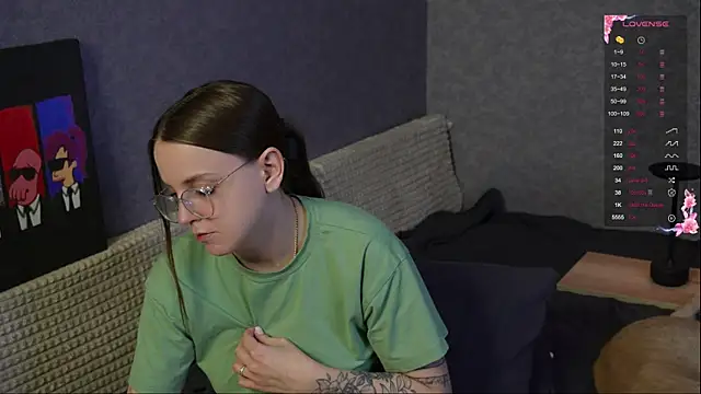 Violetwin online show from 04-03-26, 05:00