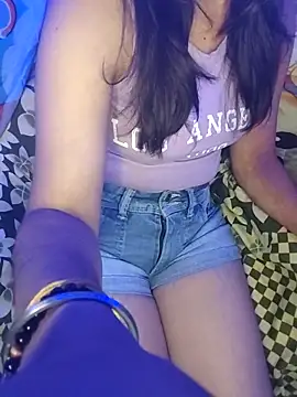 Laila Pahadi online show from 11-17-25, 05:52