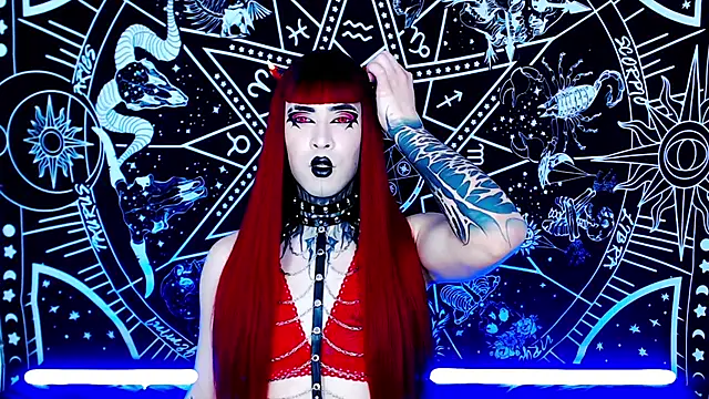 Snapshot of naomi_satan chatting on 11-19-25, 11:38 naomi satan online show from 11-19-25, 11:38