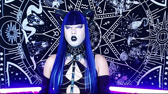 Snapshot of naomi_satan chatting on 04-05-26, 07:33 naomi satan online show from 04-05-26, 07:33