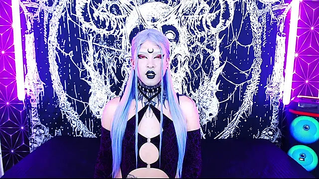 naomi satan online show from 04-24-26, 11:07