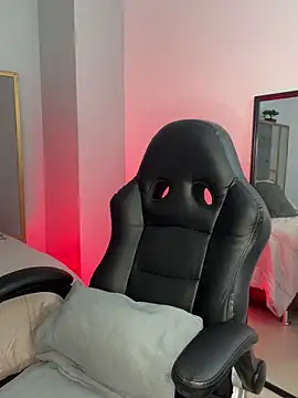 Esmeralda CO online show from 12-21-25, 01:18