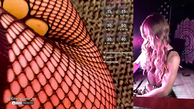 Snapshot of EmeryLune_xo chatting on 12-05-25, 05:27 EmeryLune xo online show from 12-05-25, 05:27