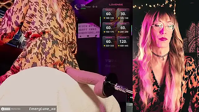 Snapshot of EmeryLune_xo chatting on 01-07-26, 05:43 EmeryLune xo online show from 01-07-26, 05:43