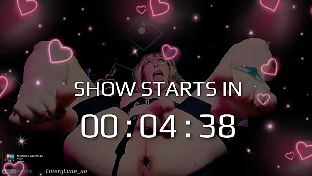 Snapshot of EmeryLune_xo chatting on 02-14-26, 05:37 EmeryLune xo online show from 02-14-26, 05:37