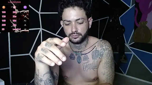 nicolastorres99 online show from 11-20-25, 12:16