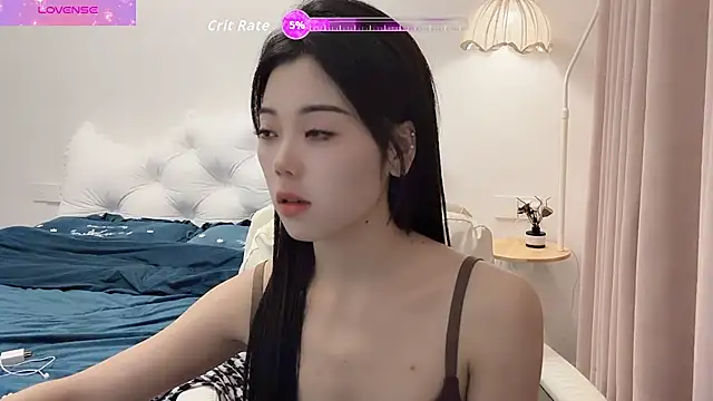 Snapshot of bao-bao- chatting on 11-12-25, 04:07 bao-bao- online show from 11-12-25, 04:07