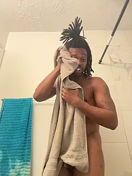 Snapshot of Kingscorpio32 chatting on 11-17-25, 03:45 Kingscorpio32 online show from 11-17-25, 03:45