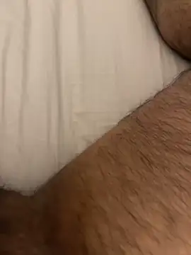 Snapshot of Moy27m chatting on 11-21-25, 10:41 Moy27m online show from 11-21-25, 10:41