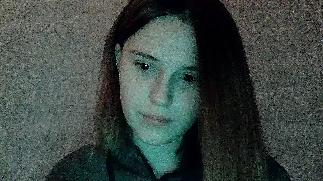 SweetLoraa online show from 10-24-25, 09:11