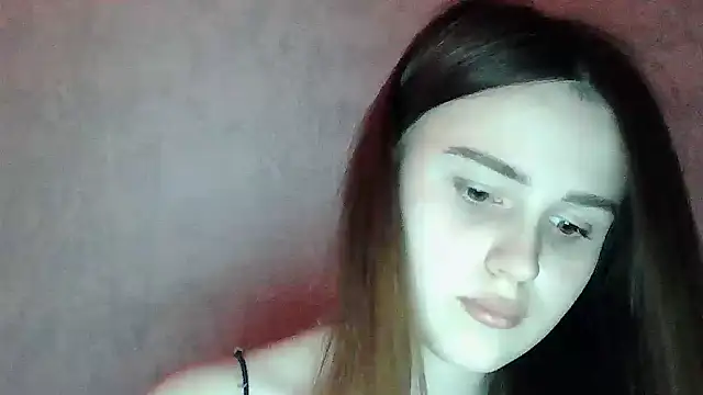 SweetLoraa online show from 03-15-26, 07:09