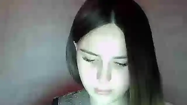 SweetLoraa online show from 04-27-26, 08:51