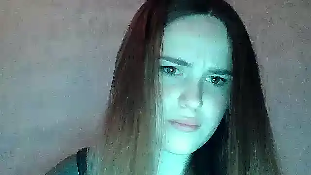 SweetLoraa online show from 04-29-26, 08:26