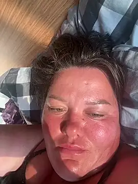 SunnyLeila2101 online show from 07-18-26, 03:44