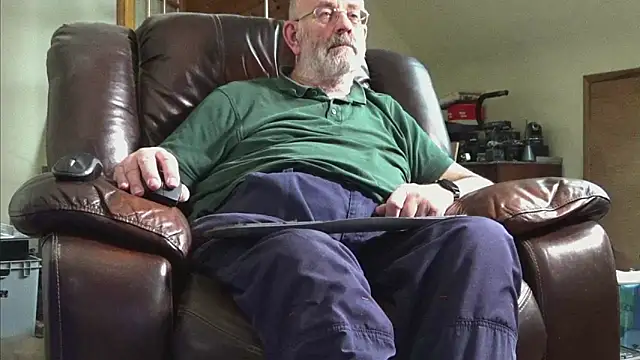 janzer13 online show from 03-12-26, 02:01