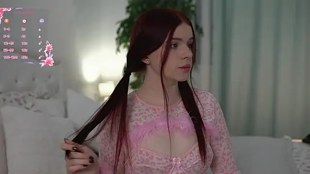 Snapshot of ambershoney chatting on 02-28-26, 07:59 ambershoney online show from 02-28-26, 07:59